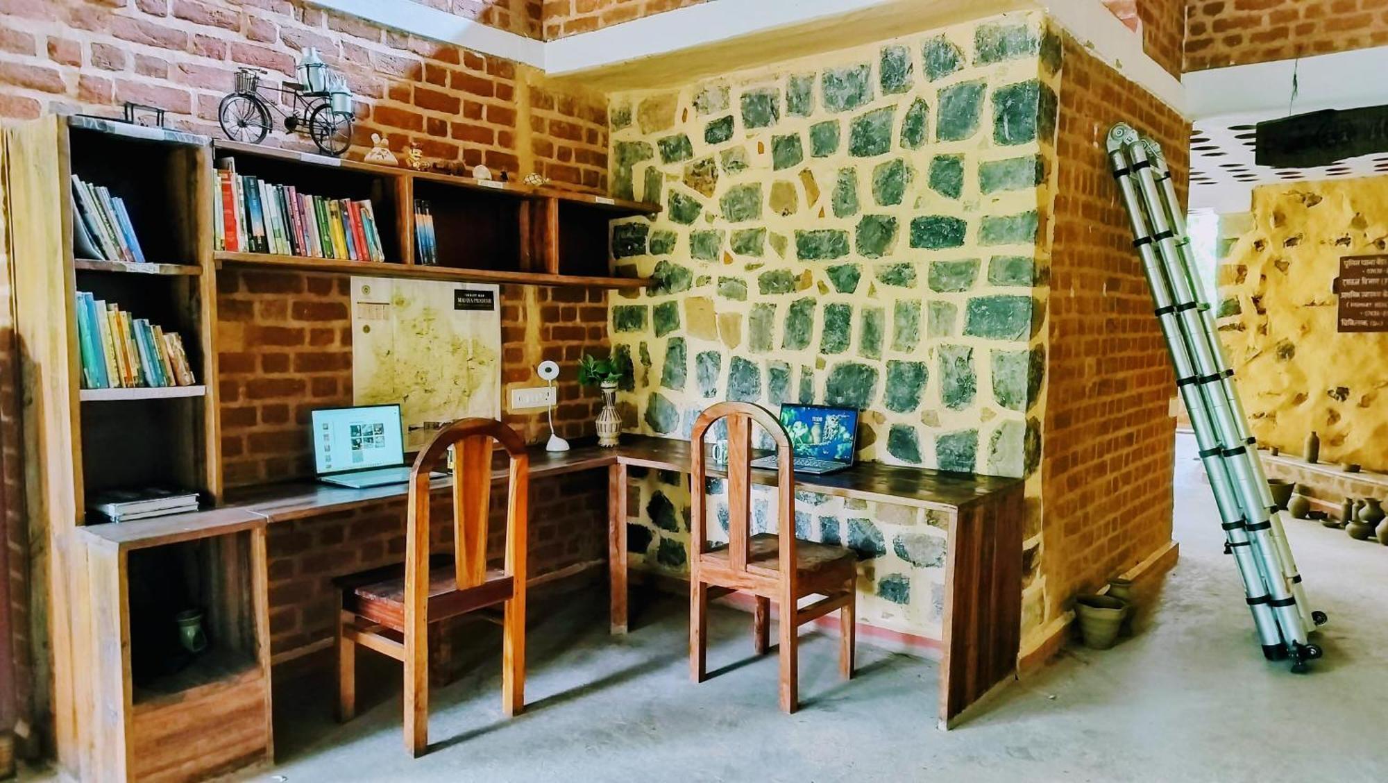 Surwahi Social Ecoestate Kānha Kültér fotó